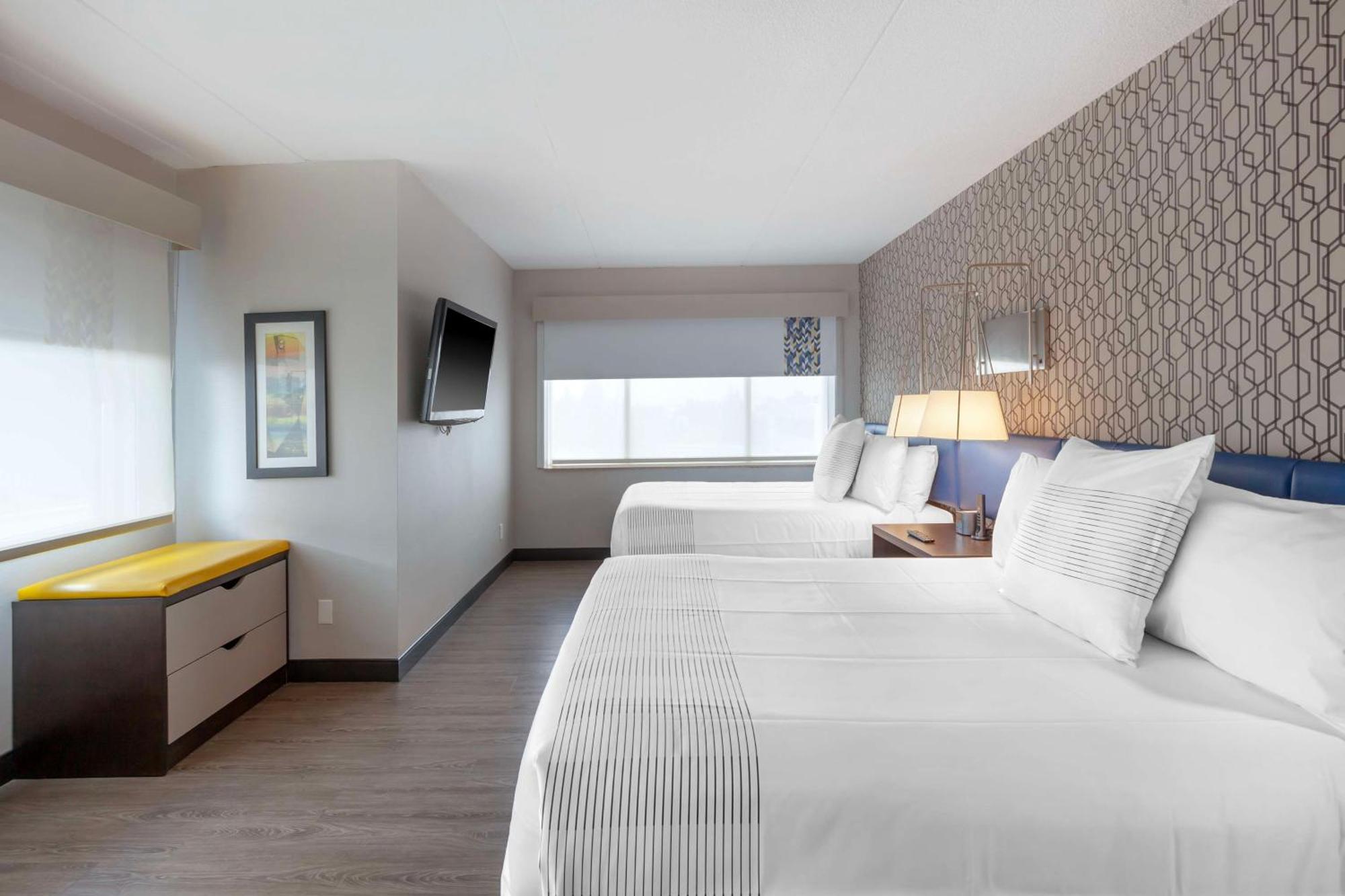 GLō Best Western Mississauga Corporate Centre Extérieur photo