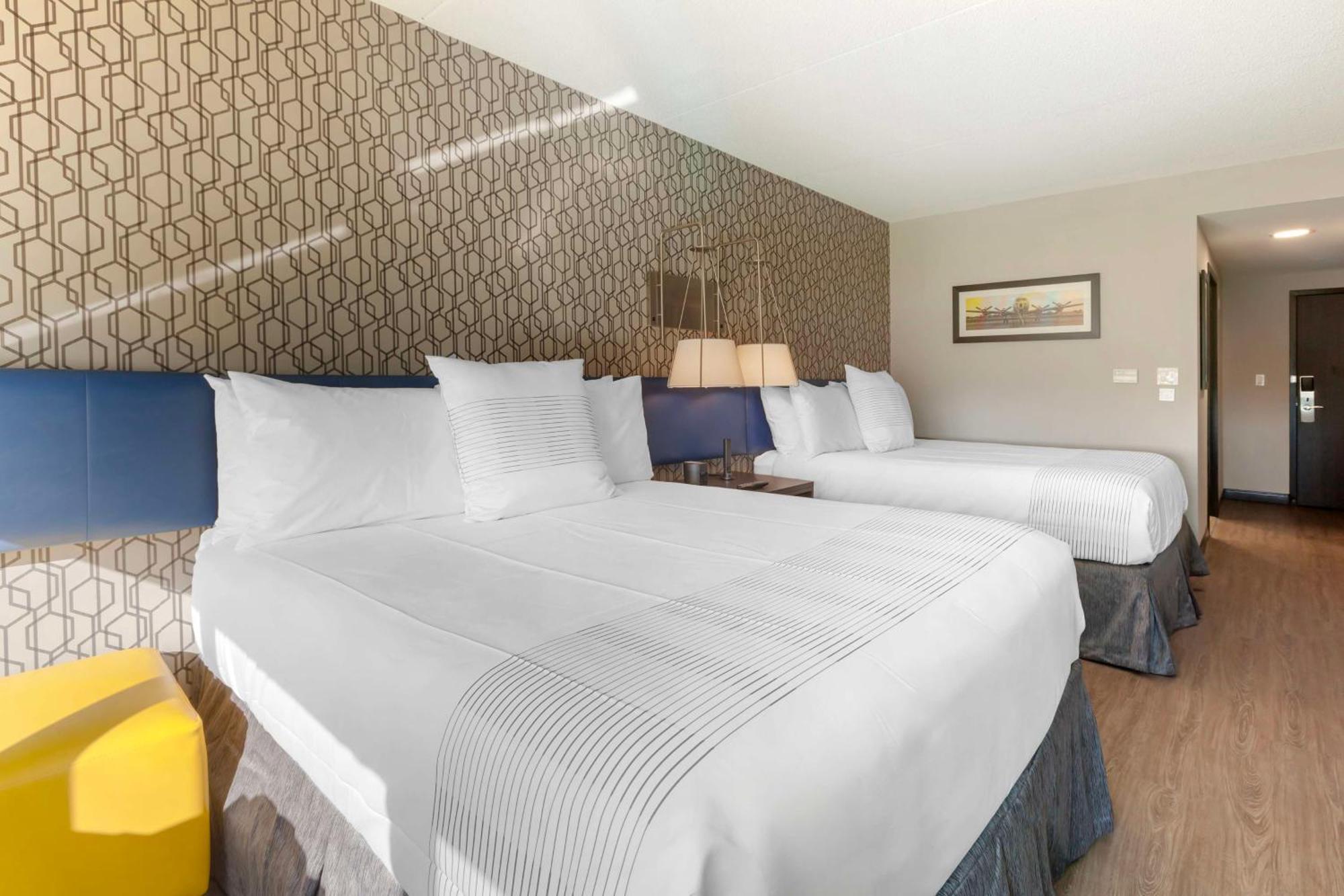 GLō Best Western Mississauga Corporate Centre Extérieur photo