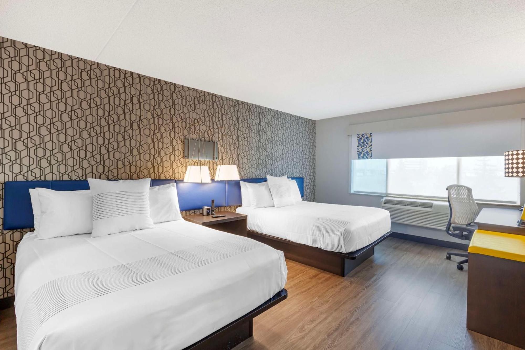 GLō Best Western Mississauga Corporate Centre Extérieur photo