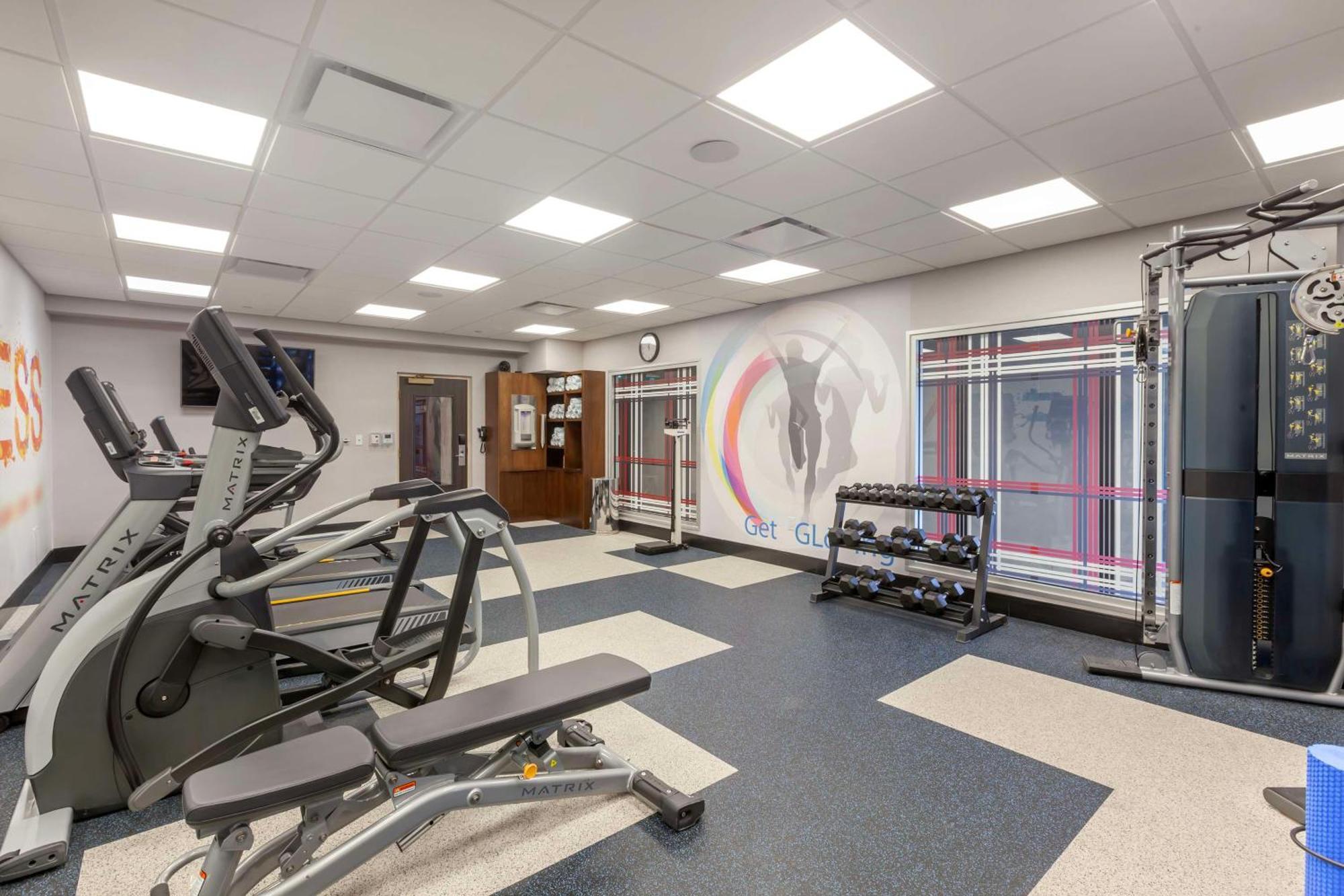 GLō Best Western Mississauga Corporate Centre Extérieur photo